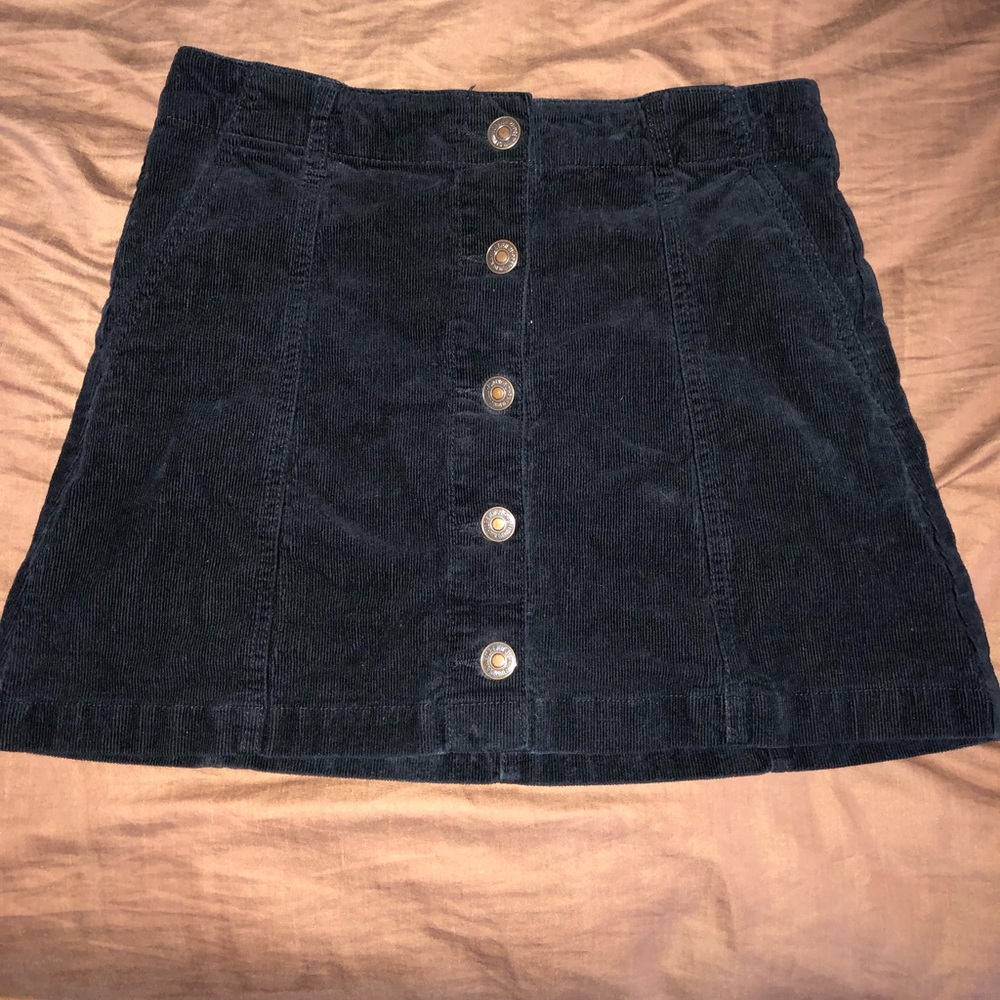 Forever 21 button up skirt
